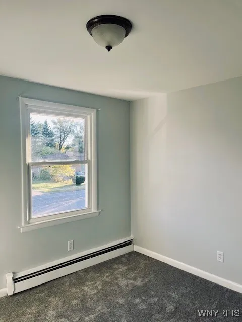 3038 George Urban Boulevard Right, Cheektowaga, Ne, Cheektowaga, New York 14043, 3 Bedrooms Bedrooms, 5 Rooms Rooms,1 BathroomBathrooms,Residential Lease,For Rent,3038 George Urban Boulevard Right, Cheektowaga, Ne,0,B1645736