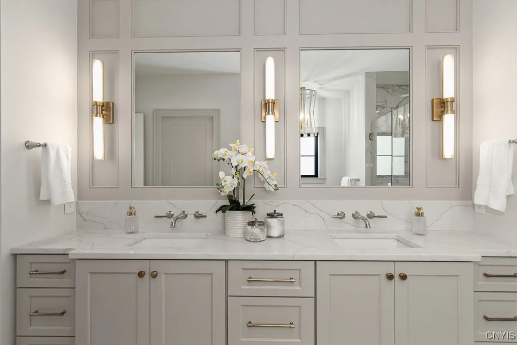 7040 Whitney Farm Lane, Pompey, New York 13078, Pompey, New York 13078, 3 Bedrooms Bedrooms, 9 Rooms Rooms,2 BathroomsBathrooms,Residential,For Sale,7040 Whitney Farm Lane, Pompey, New York 13078,0,S1641063