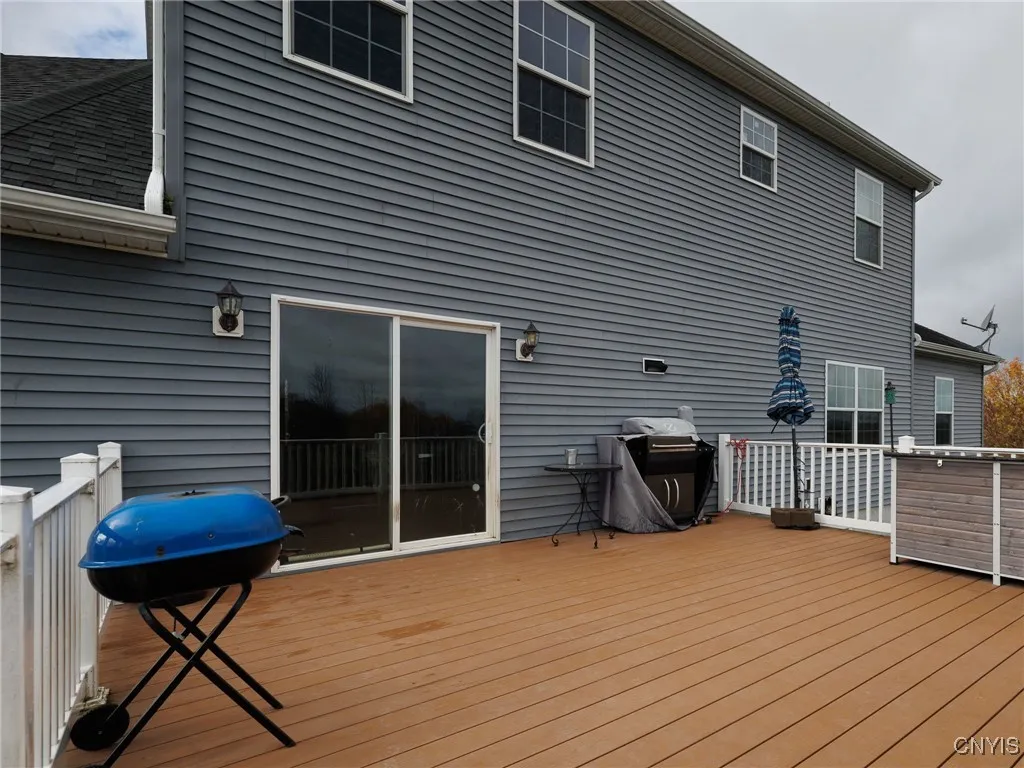 29315 Steinhilber Road, Le Ray, New York 13637, Le Ray, New York 13637, 5 Bedrooms Bedrooms, 17 Rooms Rooms,3 BathroomsBathrooms,Residential,For Sale,29315 Steinhilber Road, Le Ray, New York 13637,0,S1647862