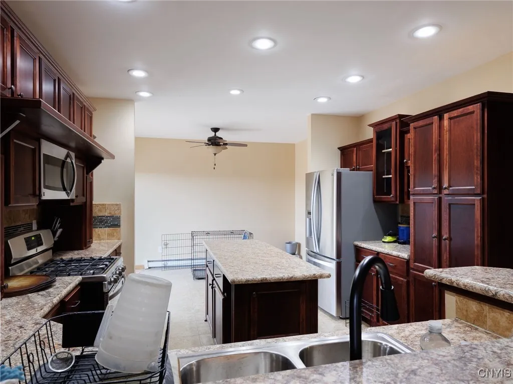 29315 Steinhilber Road, Le Ray, New York 13637, Le Ray, New York 13637, 5 Bedrooms Bedrooms, 17 Rooms Rooms,3 BathroomsBathrooms,Residential,For Sale,29315 Steinhilber Road, Le Ray, New York 13637,0,S1647862