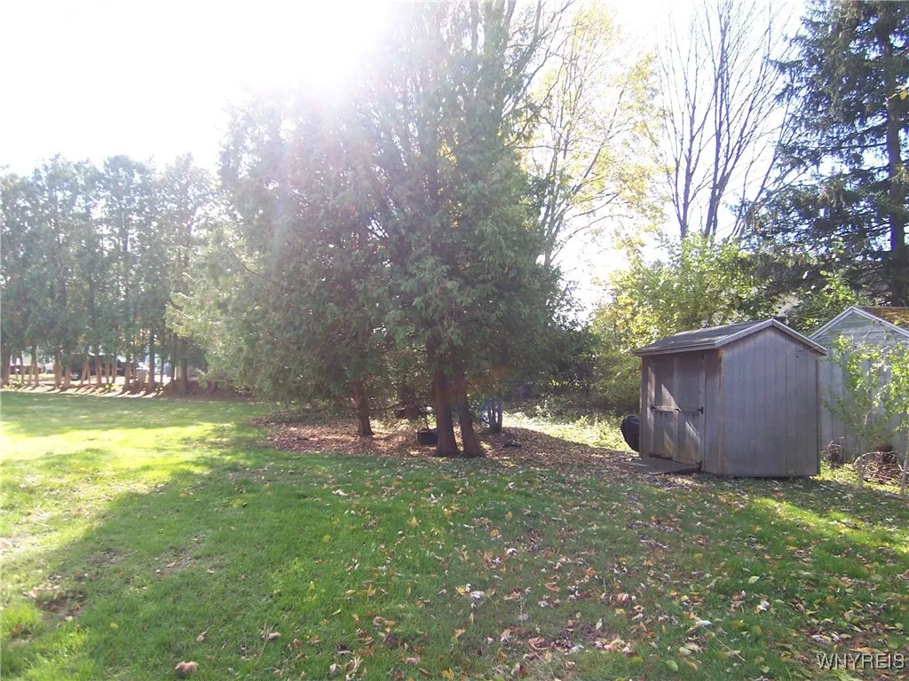 21 Osterhout Avenue, Batavia City, New York 14020, Batavia City, New York 14020, 3 Bedrooms Bedrooms, 6 Rooms Rooms,2 BathroomsBathrooms,Residential,For Sale,21 Osterhout Avenue, Batavia City, New York 14020,0,B1647581