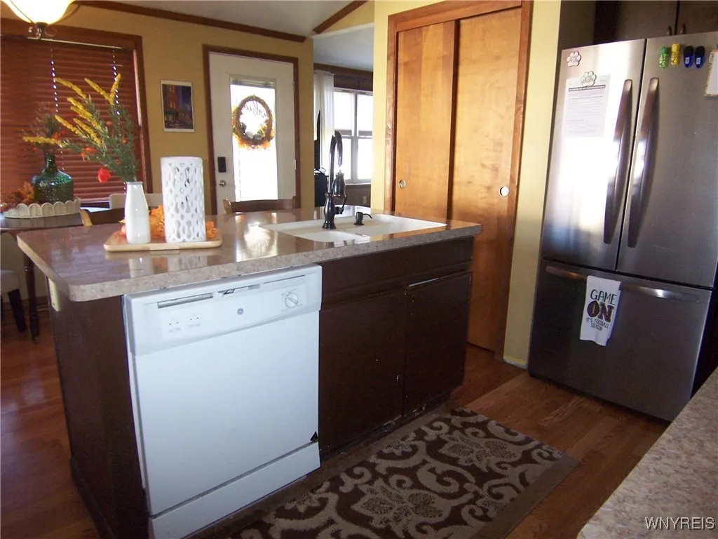 21 Osterhout Avenue, Batavia City, New York 14020, Batavia City, New York 14020, 3 Bedrooms Bedrooms, 6 Rooms Rooms,2 BathroomsBathrooms,Residential,For Sale,21 Osterhout Avenue, Batavia City, New York 14020,0,B1647581