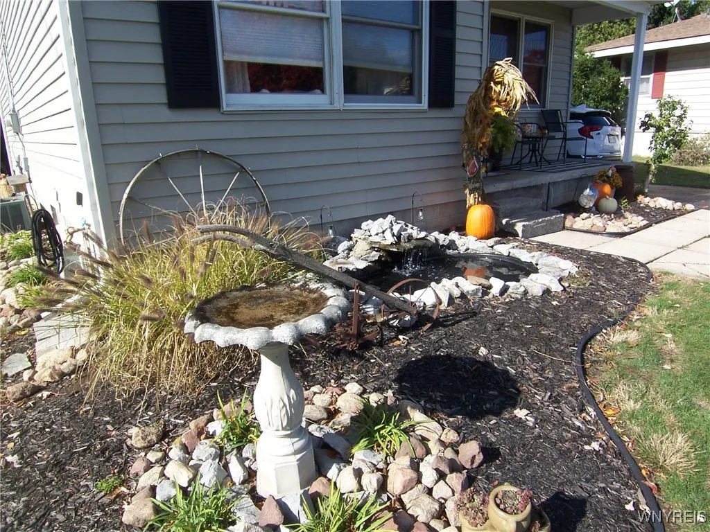 21 Osterhout Avenue, Batavia City, New York 14020, Batavia City, New York 14020, 3 Bedrooms Bedrooms, 6 Rooms Rooms,2 BathroomsBathrooms,Residential,For Sale,21 Osterhout Avenue, Batavia City, New York 14020,0,B1647581