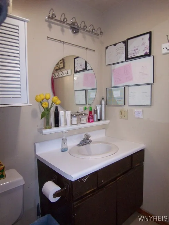 21 Osterhout Avenue, Batavia City, New York 14020, Batavia City, New York 14020, 3 Bedrooms Bedrooms, 6 Rooms Rooms,2 BathroomsBathrooms,Residential,For Sale,21 Osterhout Avenue, Batavia City, New York 14020,0,B1647581