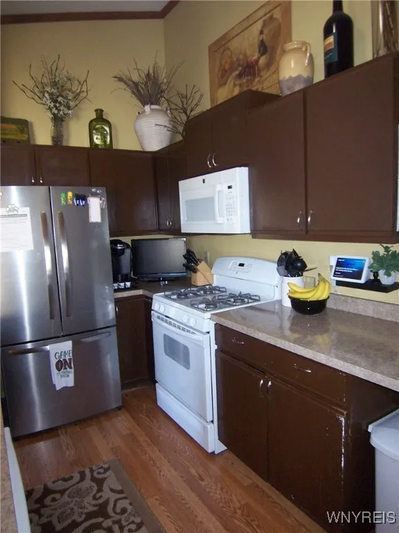 21 Osterhout Avenue, Batavia City, New York 14020, Batavia City, New York 14020, 3 Bedrooms Bedrooms, 6 Rooms Rooms,2 BathroomsBathrooms,Residential,For Sale,21 Osterhout Avenue, Batavia City, New York 14020,0,B1647581