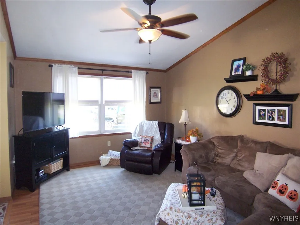 21 Osterhout Avenue, Batavia City, New York 14020, Batavia City, New York 14020, 3 Bedrooms Bedrooms, 6 Rooms Rooms,2 BathroomsBathrooms,Residential,For Sale,21 Osterhout Avenue, Batavia City, New York 14020,0,B1647581