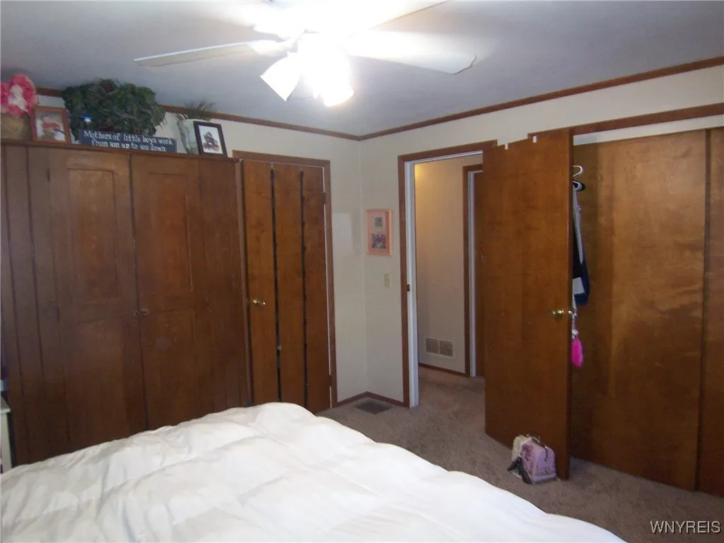 21 Osterhout Avenue, Batavia City, New York 14020, Batavia City, New York 14020, 3 Bedrooms Bedrooms, 6 Rooms Rooms,2 BathroomsBathrooms,Residential,For Sale,21 Osterhout Avenue, Batavia City, New York 14020,0,B1647581