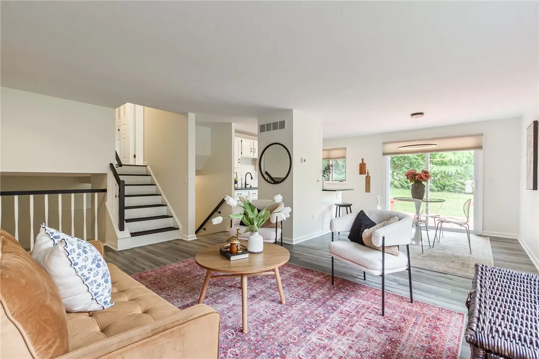 1 Brandywine Lane, Perinton, New York 14450, Perinton, New York 14450, 3 Bedrooms Bedrooms, 6 Rooms Rooms,2 BathroomsBathrooms,Residential,For Sale,1 Brandywine Lane, Perinton, New York 14450,0,R1647514