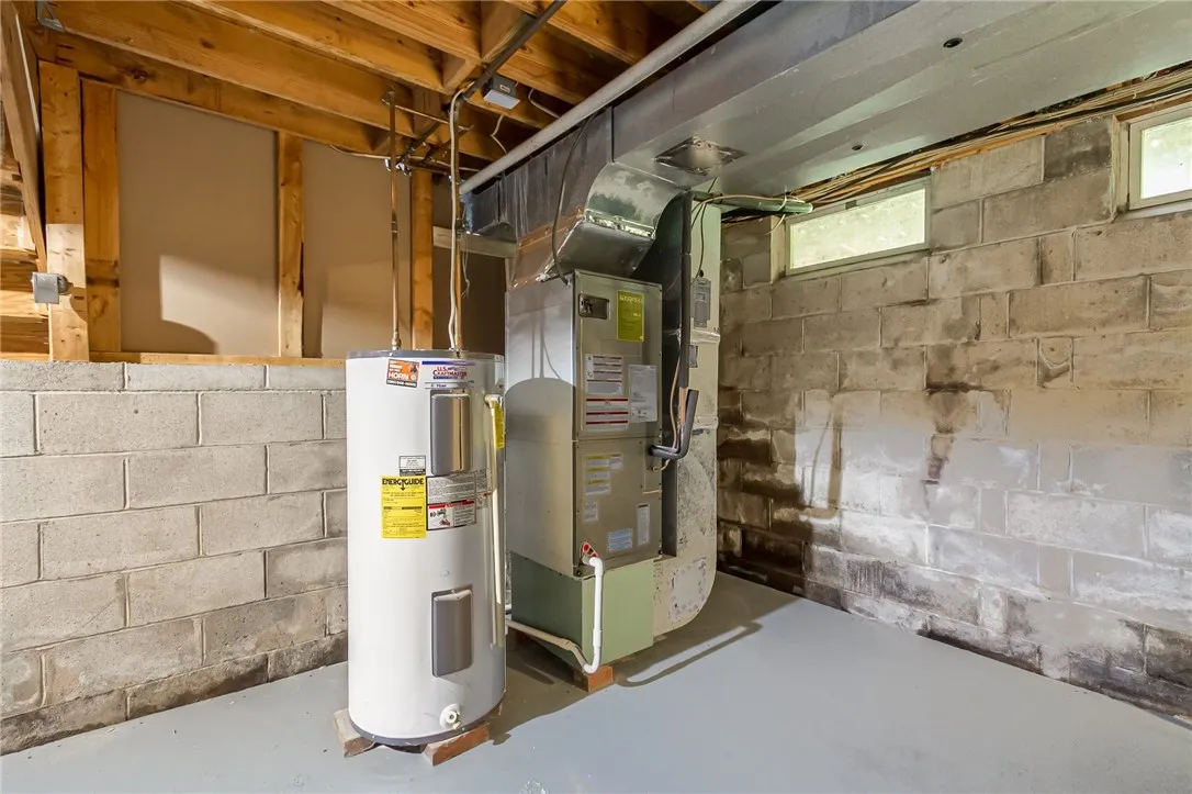 1 Brandywine Lane, Perinton, New York 14450, Perinton, New York 14450, 3 Bedrooms Bedrooms, 6 Rooms Rooms,2 BathroomsBathrooms,Residential,For Sale,1 Brandywine Lane, Perinton, New York 14450,0,R1647514