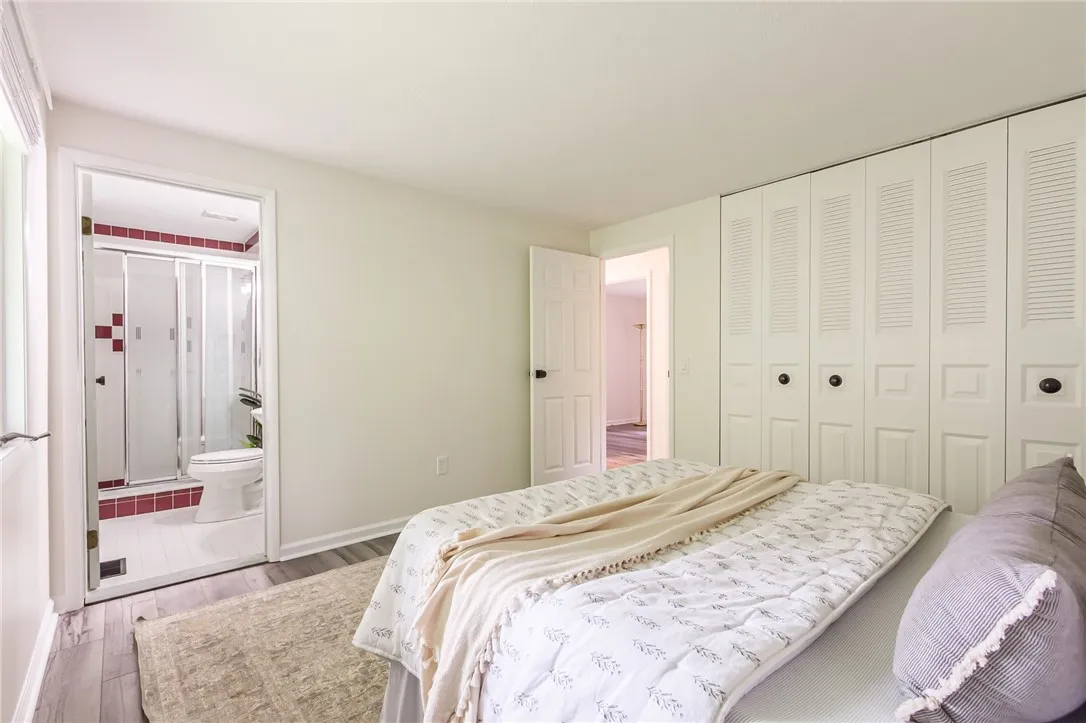 1 Brandywine Lane, Perinton, New York 14450, Perinton, New York 14450, 3 Bedrooms Bedrooms, 6 Rooms Rooms,2 BathroomsBathrooms,Residential,For Sale,1 Brandywine Lane, Perinton, New York 14450,0,R1647514