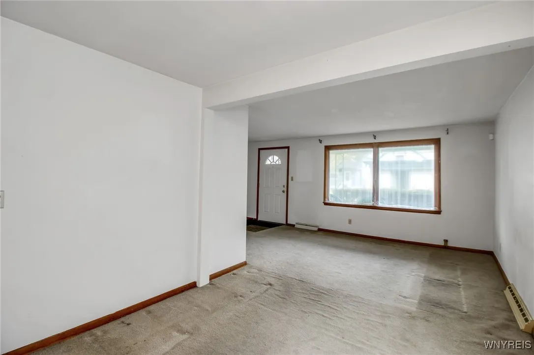 1267 - 1271 Walden Avenue, Cheektowaga, New York 1, Cheektowaga, New York 14211, 7 Bedrooms Bedrooms, 13 Rooms Rooms,3 BathroomsBathrooms,Residential,For Sale,1267 - 1271 Walden Avenue, Cheektowaga, New York 1,0,B1647562