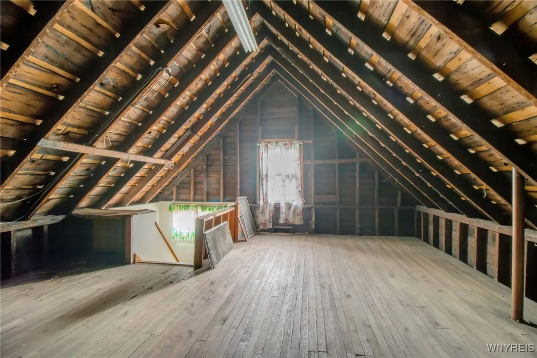 1267 - 1271 Walden Avenue, Cheektowaga, New York 1, Cheektowaga, New York 14211, 7 Bedrooms Bedrooms, 13 Rooms Rooms,3 BathroomsBathrooms,Residential,For Sale,1267 - 1271 Walden Avenue, Cheektowaga, New York 1,0,B1647562