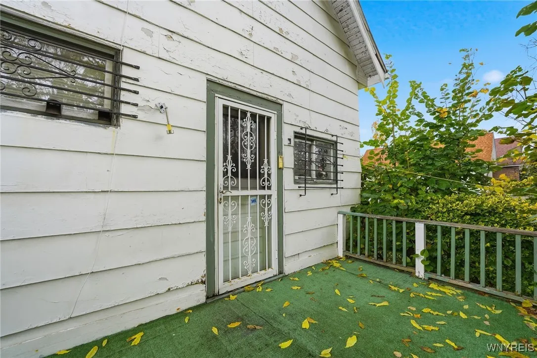 45 Stevens Avenue, Buffalo, New York 14215, Buffalo, New York 14215, 3 Bedrooms Bedrooms, 6 Rooms Rooms,1 BathroomBathrooms,Residential,For Sale,45 Stevens Avenue, Buffalo, New York 14215,0,B1647616