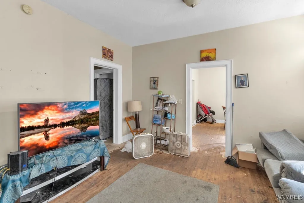 1834 Seneca Street, Buffalo, New York 14210, Buffalo, New York 14210, 5 Bedrooms Bedrooms, ,Multi Family,For Sale,1834 Seneca Street, Buffalo, New York 14210,0,B1646857