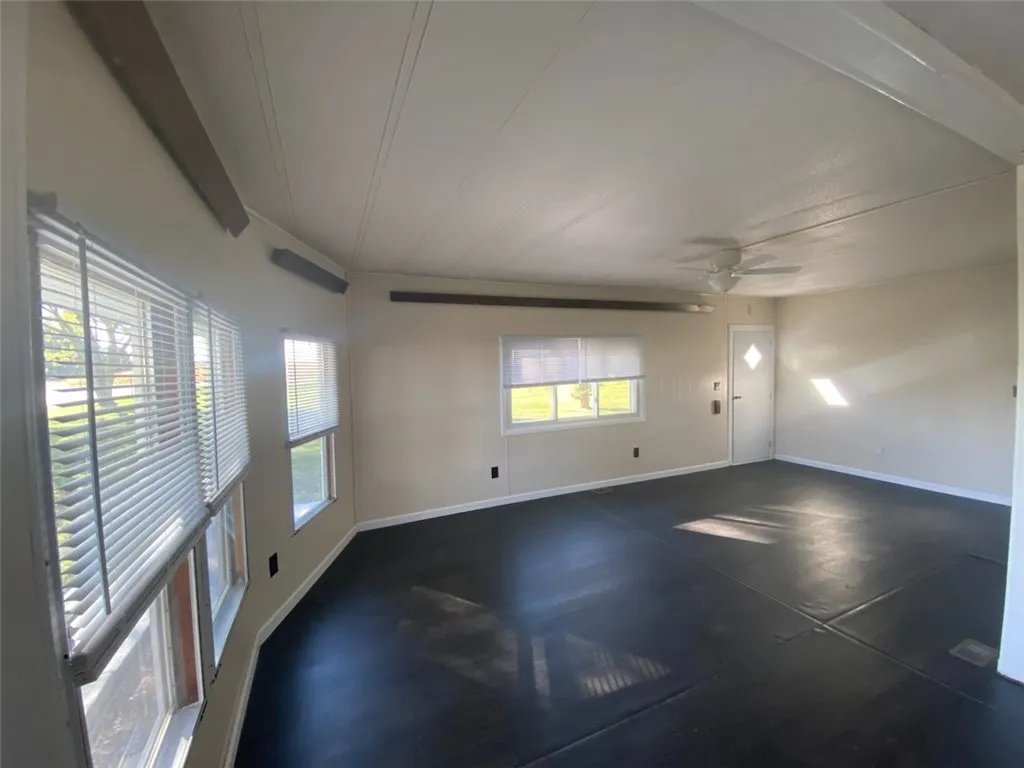 5555 Purdy Rpad 55, Canandaigua Town, New York 144, Canandaigua Town, New York 14424, 3 Bedrooms Bedrooms, 6 Rooms Rooms,1 BathroomBathrooms,Residential,For Sale,5555 Purdy Rpad 55, Canandaigua Town, New York 144,0,R1647886