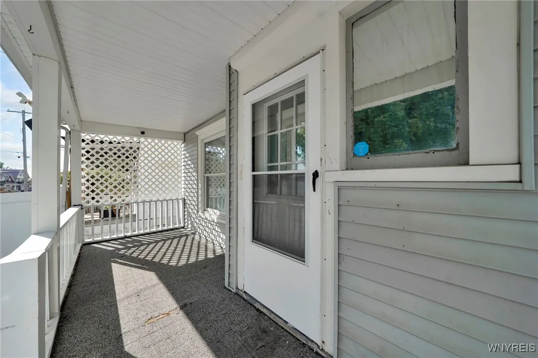 66 + 68 Arthur Street, Buffalo, New York 14207, Buffalo, New York 14207, 6 Bedrooms Bedrooms, ,2 BathroomsBathrooms,Residential,For Sale,66 + 68 Arthur Street, Buffalo, New York 14207,0,B1646195