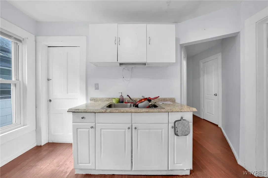 66 + 68 Arthur Street, Buffalo, New York 14207, Buffalo, New York 14207, 6 Bedrooms Bedrooms, ,2 BathroomsBathrooms,Residential,For Sale,66 + 68 Arthur Street, Buffalo, New York 14207,0,B1646195