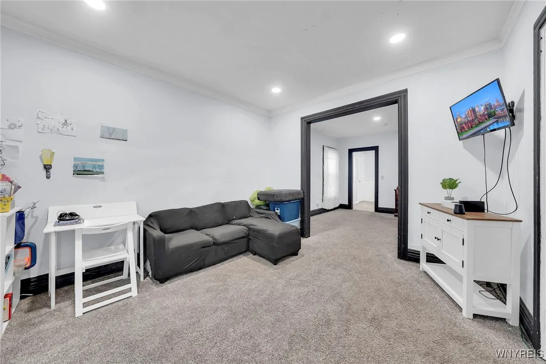 66 + 68 Arthur Street, Buffalo, New York 14207, Buffalo, New York 14207, 6 Bedrooms Bedrooms, ,2 BathroomsBathrooms,Residential,For Sale,66 + 68 Arthur Street, Buffalo, New York 14207,0,B1646195