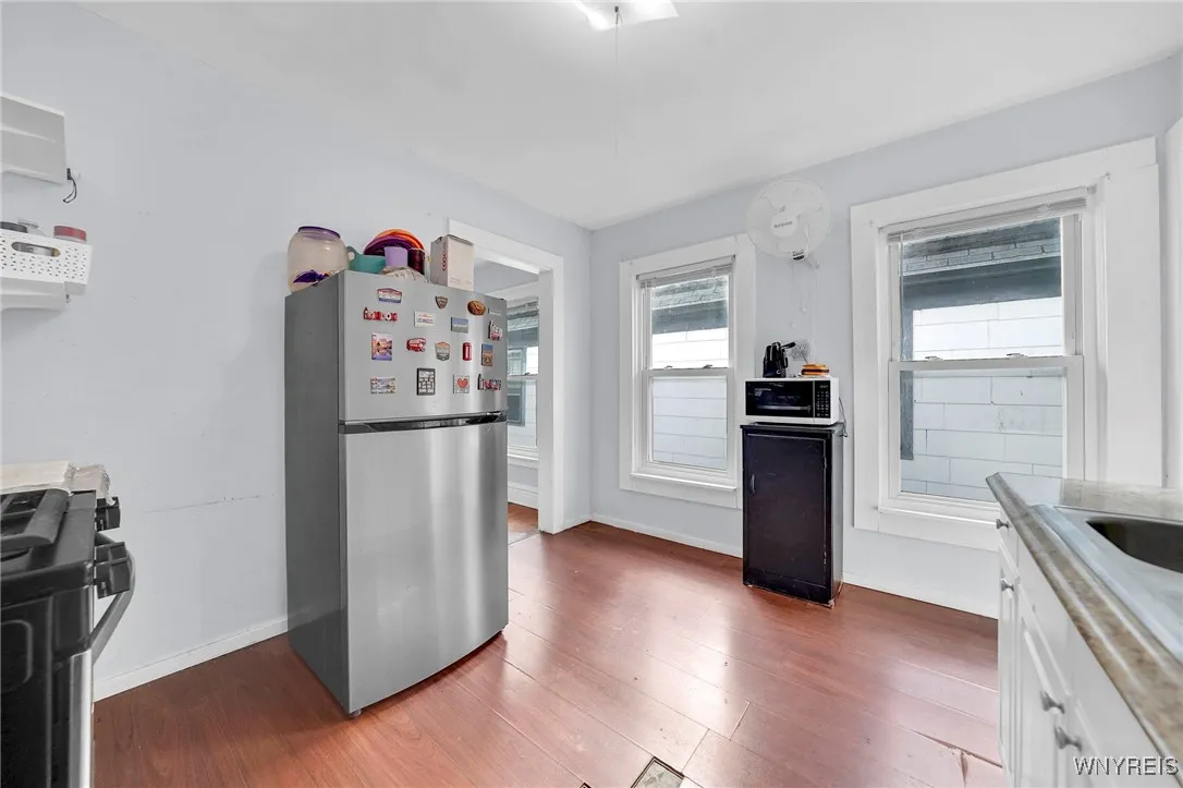 66 + 68 Arthur Street, Buffalo, New York 14207, Buffalo, New York 14207, 6 Bedrooms Bedrooms, ,2 BathroomsBathrooms,Residential,For Sale,66 + 68 Arthur Street, Buffalo, New York 14207,0,B1646195