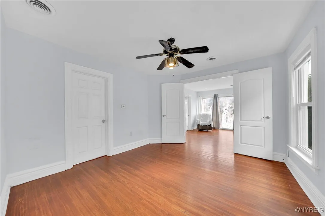 66 + 68 Arthur Street, Buffalo, New York 14207, Buffalo, New York 14207, 6 Bedrooms Bedrooms, ,2 BathroomsBathrooms,Residential,For Sale,66 + 68 Arthur Street, Buffalo, New York 14207,0,B1646195