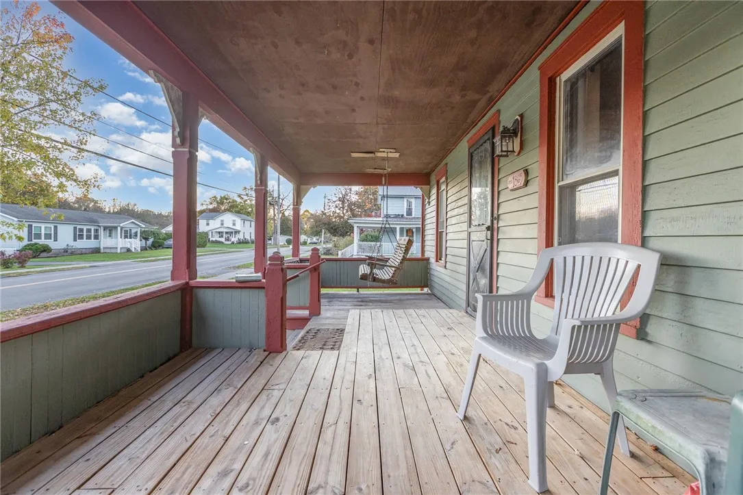 42 Stephens Street, Manchester, New York 14432, Manchester, New York 14432, 4 Bedrooms Bedrooms, 10 Rooms Rooms,2 BathroomsBathrooms,Residential,For Sale,42 Stephens Street, Manchester, New York 14432,0,R1647721