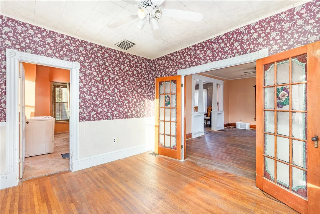 42 Stephens Street, Manchester, New York 14432, Manchester, New York 14432, 4 Bedrooms Bedrooms, 10 Rooms Rooms,2 BathroomsBathrooms,Residential,For Sale,42 Stephens Street, Manchester, New York 14432,0,R1647721