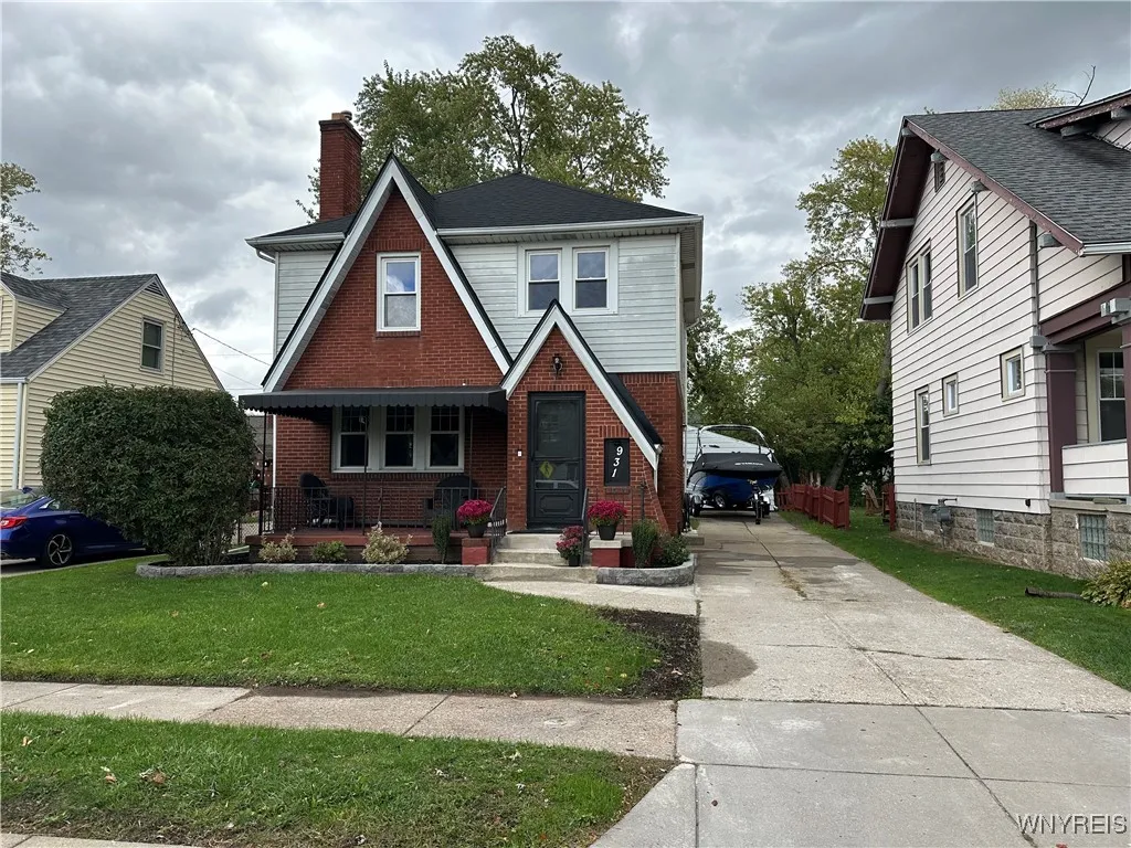 931 Parker Boulevard, Tonawanda, New York 14223, Tonawanda, New York 14223, 3 Bedrooms Bedrooms, 6 Rooms Rooms,1 BathroomBathrooms,Residential,For Sale,931 Parker Boulevard, Tonawanda, New York 14223,0,B1647546