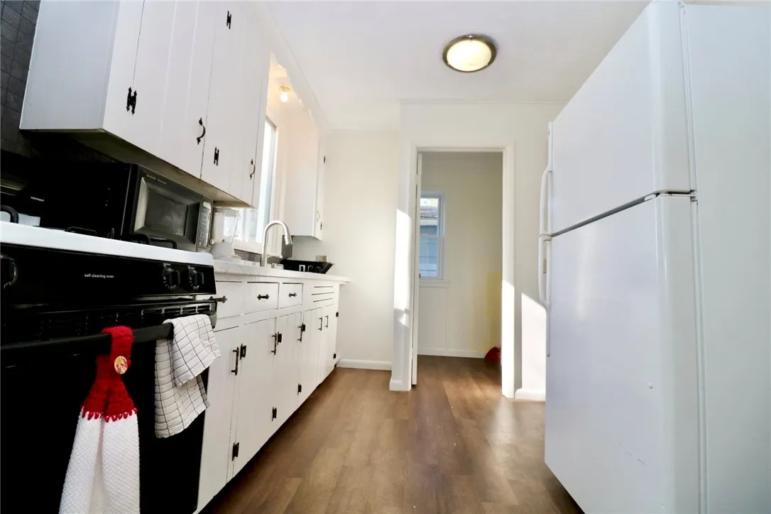 439 Holley Street, Sweden, New York 14420, Sweden, New York 14420, 3 Bedrooms Bedrooms, 7 Rooms Rooms,1 BathroomBathrooms,Residential,For Sale,439 Holley Street, Sweden, New York 14420,0,R1647459