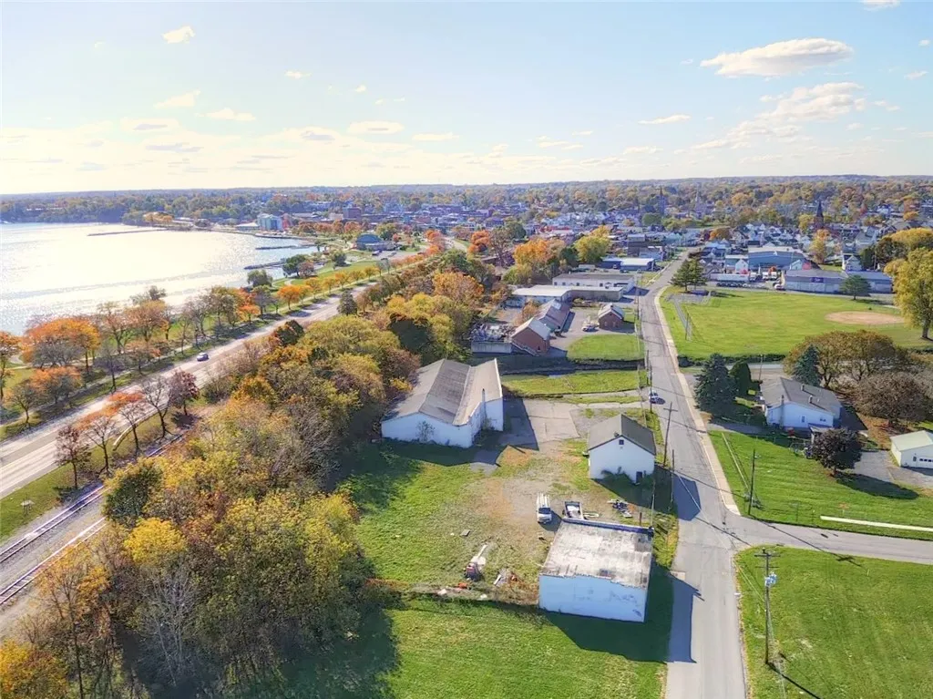 142 Middle Street, Geneva City, New York 14456, Geneva City, New York 14456, ,Commercial Sale,For Sale,142 Middle Street, Geneva City, New York 14456,0,R1647783