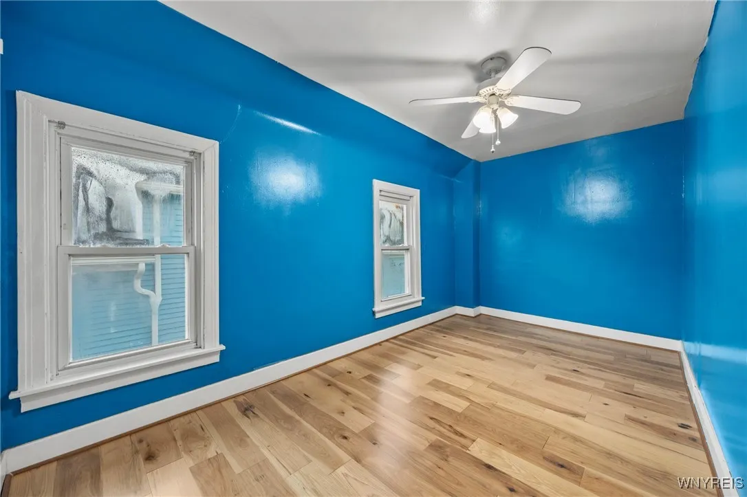 39 Manhart Street, Buffalo, New York 14215, Buffalo, New York 14215, 4 Bedrooms Bedrooms, ,2 BathroomsBathrooms,Residential,For Sale,39 Manhart Street, Buffalo, New York 14215,0,B1647791