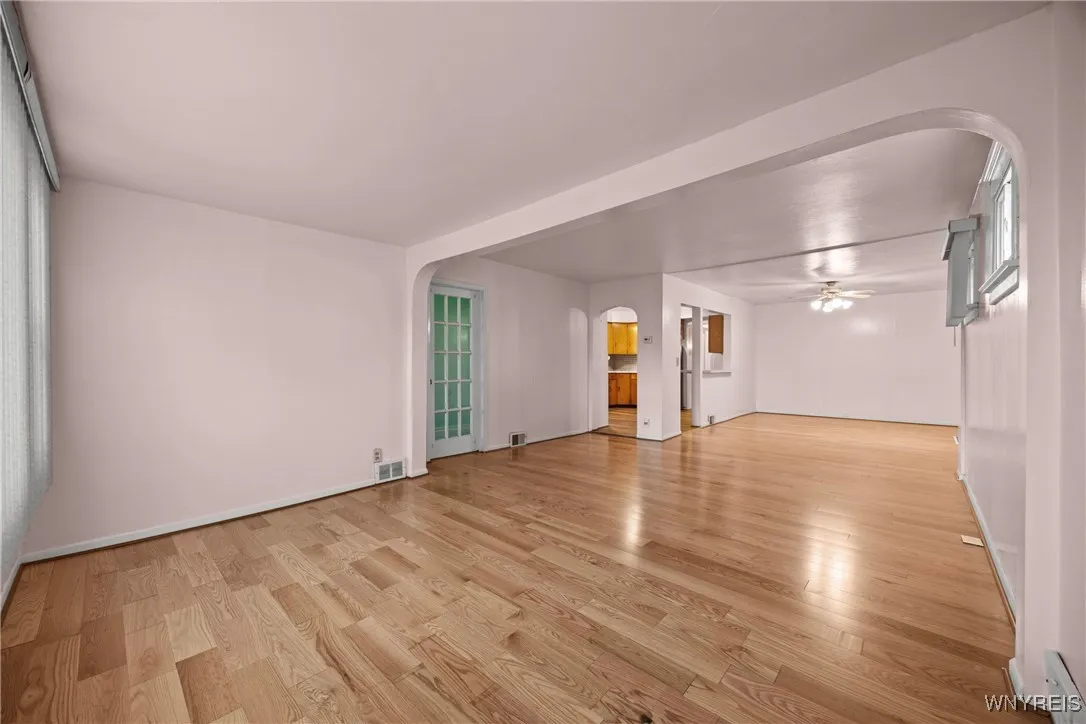 39 Manhart Street, Buffalo, New York 14215, Buffalo, New York 14215, 4 Bedrooms Bedrooms, ,2 BathroomsBathrooms,Residential,For Sale,39 Manhart Street, Buffalo, New York 14215,0,B1647791