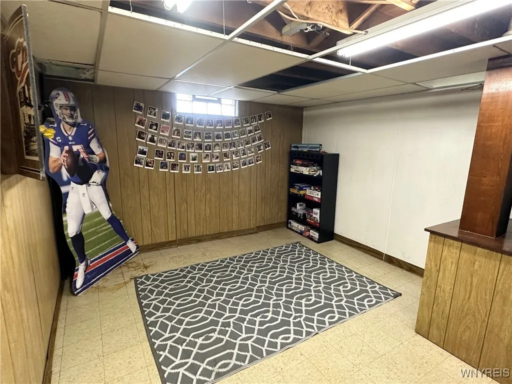 6 Miami Parkway, Cheektowaga, New York 14225, Cheektowaga, New York 14225, 3 Bedrooms Bedrooms, 5 Rooms Rooms,1 BathroomBathrooms,Residential Lease,Closed,6 Miami Parkway, Cheektowaga, New York 14225,0,B1647687