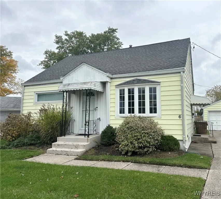 6 Miami Parkway, Cheektowaga, New York 14225, Cheektowaga, New York 14225, 3 Bedrooms Bedrooms, 5 Rooms Rooms,1 BathroomBathrooms,Residential Lease,Closed,6 Miami Parkway, Cheektowaga, New York 14225,0,B1647687