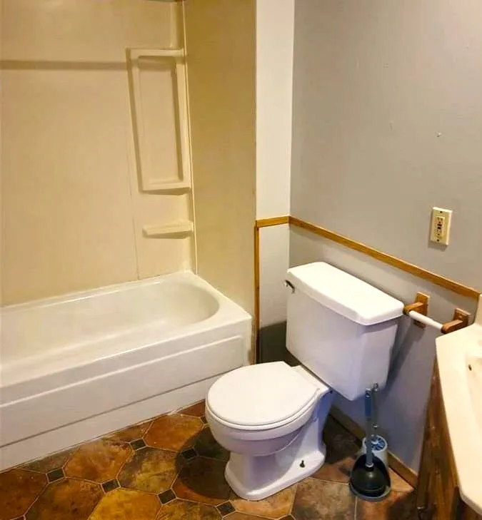 158 Birr Street 156, Rochester, New York 14613, Rochester, New York 14613, 8 Bedrooms Bedrooms, ,4 BathroomsBathrooms,Residential,For Sale,158 Birr Street 156, Rochester, New York 14613,0,R1646780