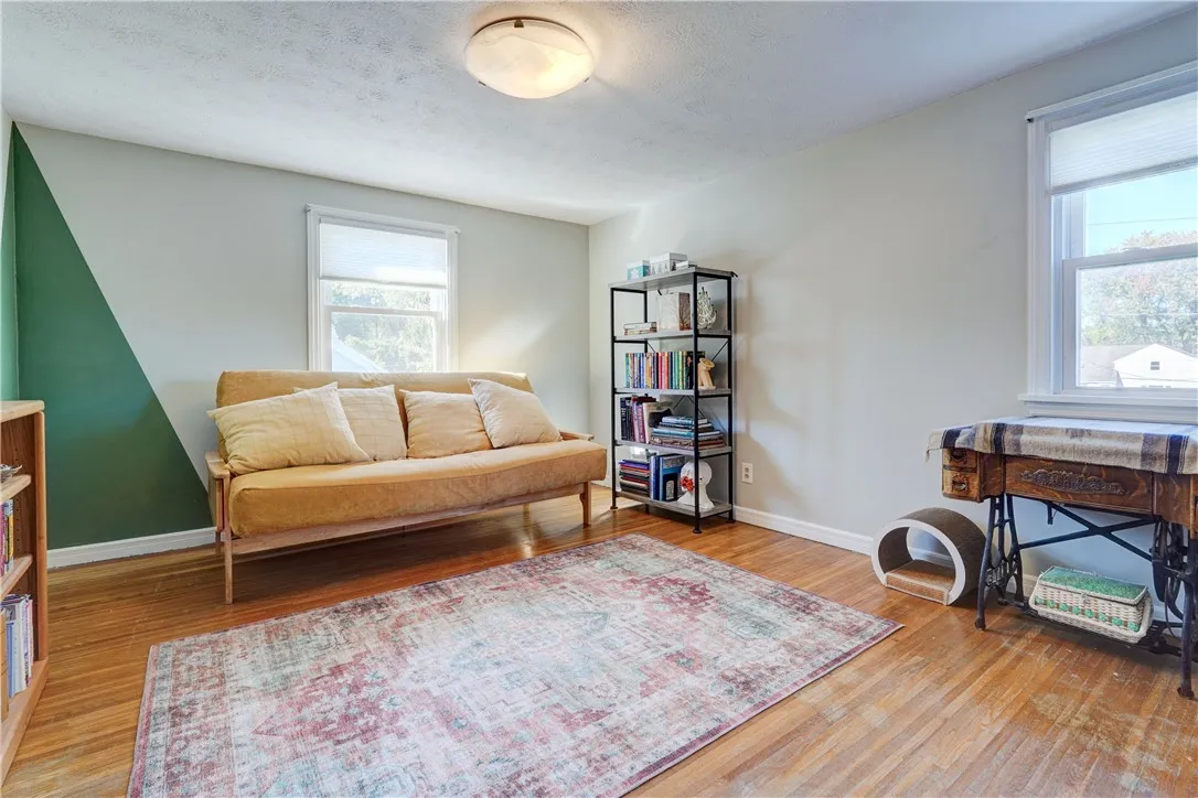 632 Westchester Avenue, Irondequoit, New York 1460, Irondequoit, New York 14609, 3 Bedrooms Bedrooms, 6 Rooms Rooms,1 BathroomBathrooms,Residential,For Sale,632 Westchester Avenue, Irondequoit, New York 1460,0,R1647910