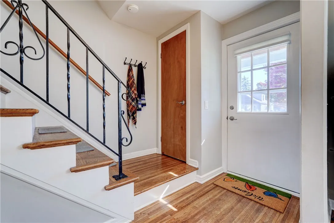 632 Westchester Avenue, Irondequoit, New York 1460, Irondequoit, New York 14609, 3 Bedrooms Bedrooms, 6 Rooms Rooms,1 BathroomBathrooms,Residential,For Sale,632 Westchester Avenue, Irondequoit, New York 1460,0,R1647910