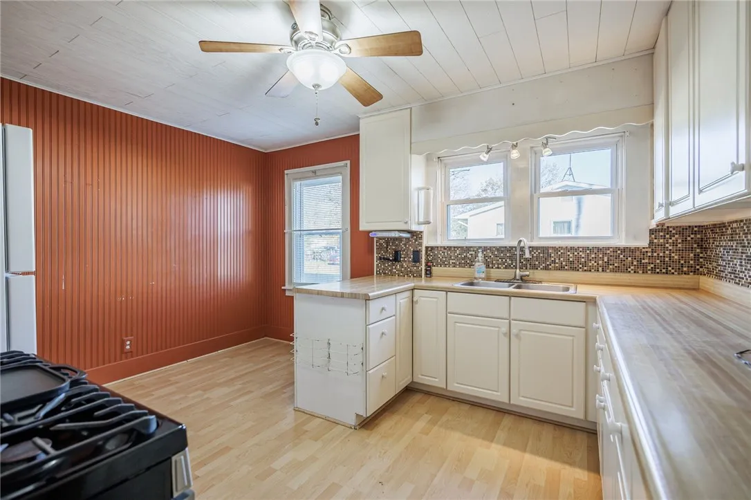 1234 Phelps Road, Potter, New York 14507, Potter, New York 14507, 4 Bedrooms Bedrooms, 10 Rooms Rooms,2 BathroomsBathrooms,Residential,For Sale,1234 Phelps Road, Potter, New York 14507,0,R1647444