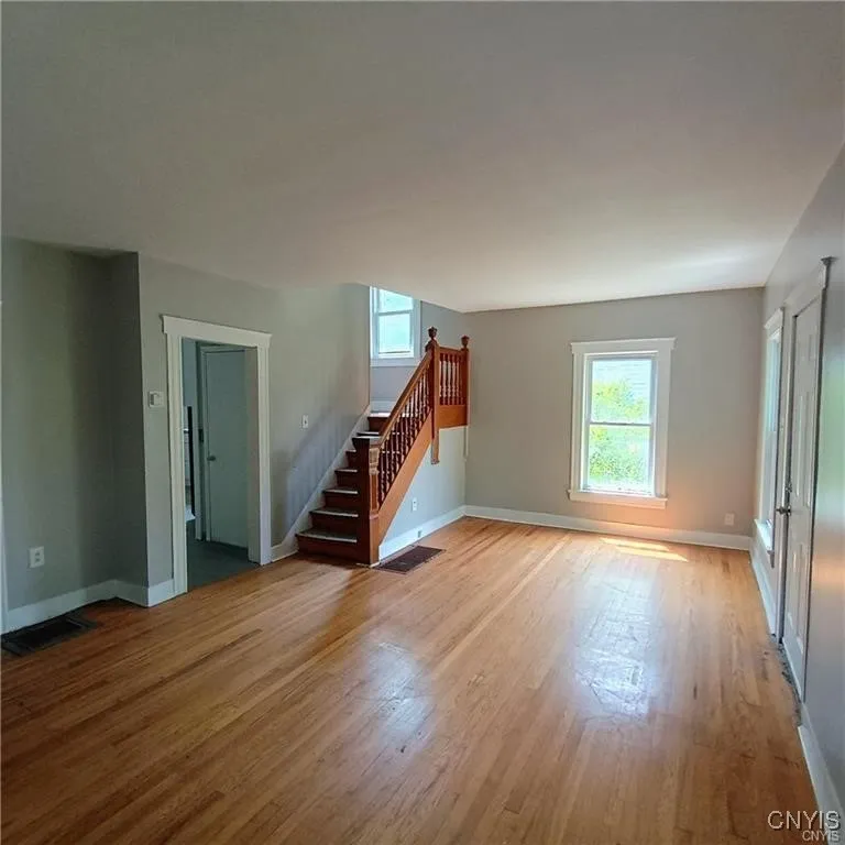 227 Hixson Street, Syracuse, New York 13206, Syracuse, New York 13206, 3 Bedrooms Bedrooms, 11 Rooms Rooms,1 BathroomBathrooms,Residential Lease,For Rent,227 Hixson Street, Syracuse, New York 13206,0,S1647923