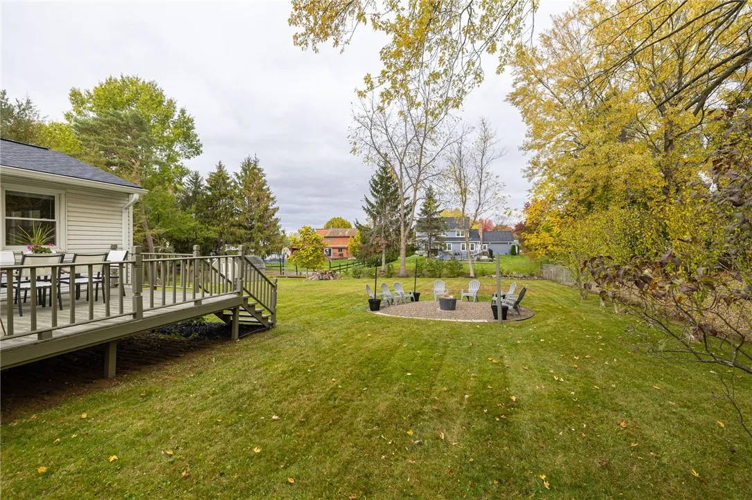 104 Garnsey Road, Perinton, New York 14534, Perinton, New York 14534, 4 Bedrooms Bedrooms, 7 Rooms Rooms,2 BathroomsBathrooms,Residential,Closed,104 Garnsey Road, Perinton, New York 14534,0,R1647240