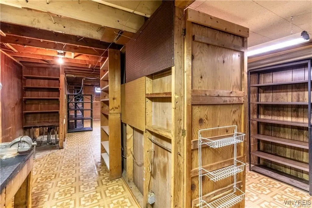 130 Alberta Drive, Amherst, New York 14226, Amherst, New York 14226, 3 Bedrooms Bedrooms, 8 Rooms Rooms,1 BathroomBathrooms,Residential Lease,For Rent,130 Alberta Drive, Amherst, New York 14226,0,B1647163