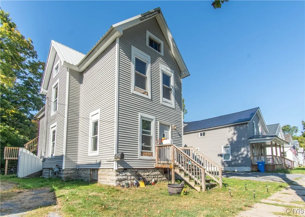 521 Francis Street, Wilna, New York 13619, Wilna, New York 13619, 6 Bedrooms Bedrooms, ,3 BathroomsBathrooms,Residential,For Sale,521 Francis Street, Wilna, New York 13619,0,S1644996