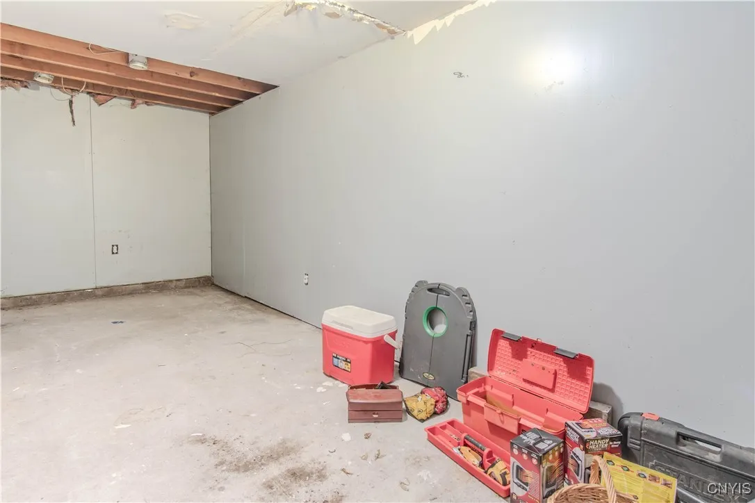 521 Francis Street, Wilna, New York 13619, Wilna, New York 13619, 6 Bedrooms Bedrooms, ,3 BathroomsBathrooms,Residential,For Sale,521 Francis Street, Wilna, New York 13619,0,S1644996