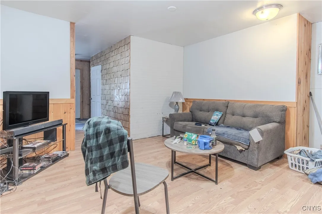 521 Francis Street, Wilna, New York 13619, Wilna, New York 13619, 6 Bedrooms Bedrooms, ,3 BathroomsBathrooms,Residential,For Sale,521 Francis Street, Wilna, New York 13619,0,S1644996