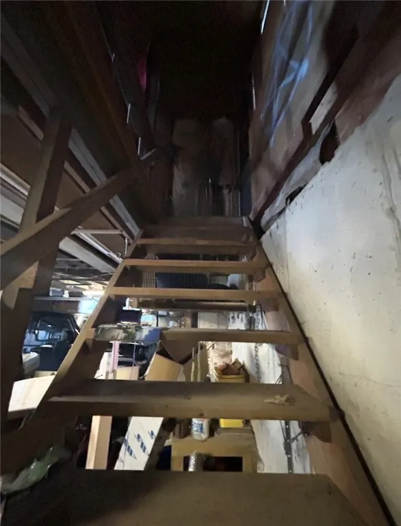 1094 County Rd 10a, Norwich, New York 13815, Norwich, New York 13815, 4 Bedrooms Bedrooms, 10 Rooms Rooms,1 BathroomBathrooms,Residential,For Sale,1094 County Rd 10a, Norwich, New York 13815,0,R1647491