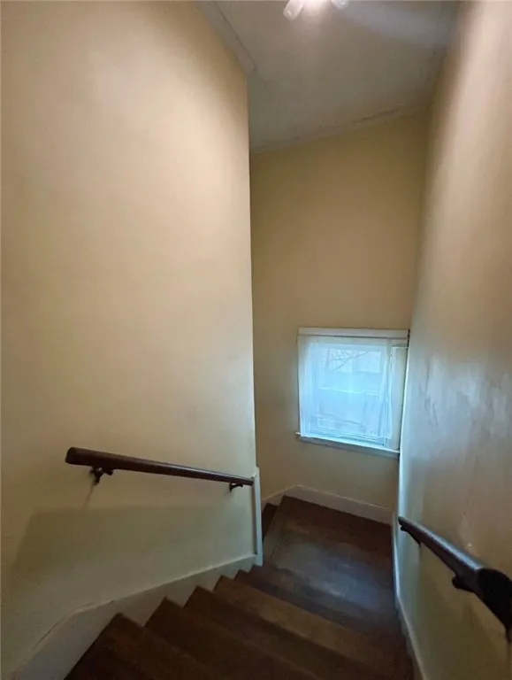 1094 County Rd 10a, Norwich, New York 13815, Norwich, New York 13815, 4 Bedrooms Bedrooms, 10 Rooms Rooms,1 BathroomBathrooms,Residential,For Sale,1094 County Rd 10a, Norwich, New York 13815,0,R1647491