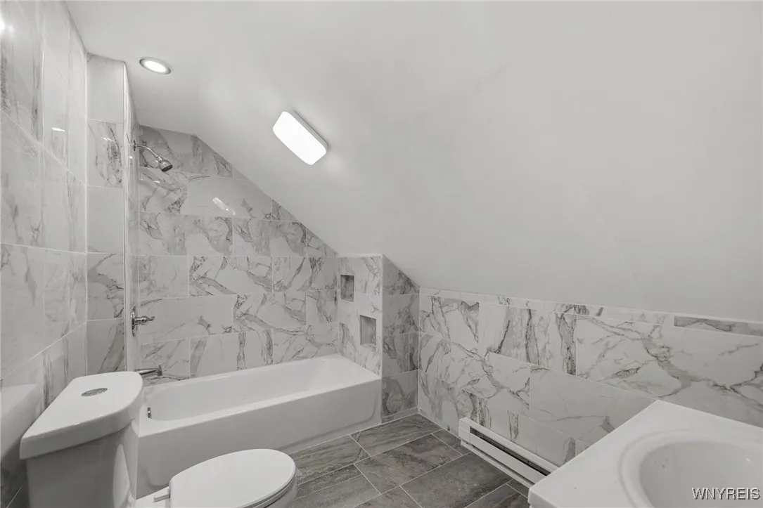 347 Bristol Street, Buffalo, New York 14206, Buffalo, New York 14206, 8 Bedrooms Bedrooms, ,4 BathroomsBathrooms,Residential,For Sale,347 Bristol Street, Buffalo, New York 14206,0,B1648008