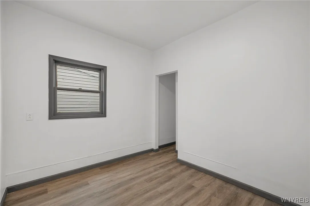 347 Bristol Street, Buffalo, New York 14206, Buffalo, New York 14206, 8 Bedrooms Bedrooms, ,4 BathroomsBathrooms,Residential,For Sale,347 Bristol Street, Buffalo, New York 14206,0,B1648008