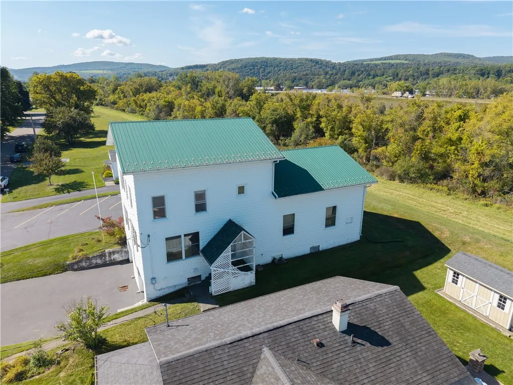 340 Cleveland Avenue, Hornellsville, New York 1484, Hornellsville, New York 14843, 9 Rooms Rooms,Commercial Sale,For Sale,340 Cleveland Avenue, Hornellsville, New York 1484,0,R1648009
