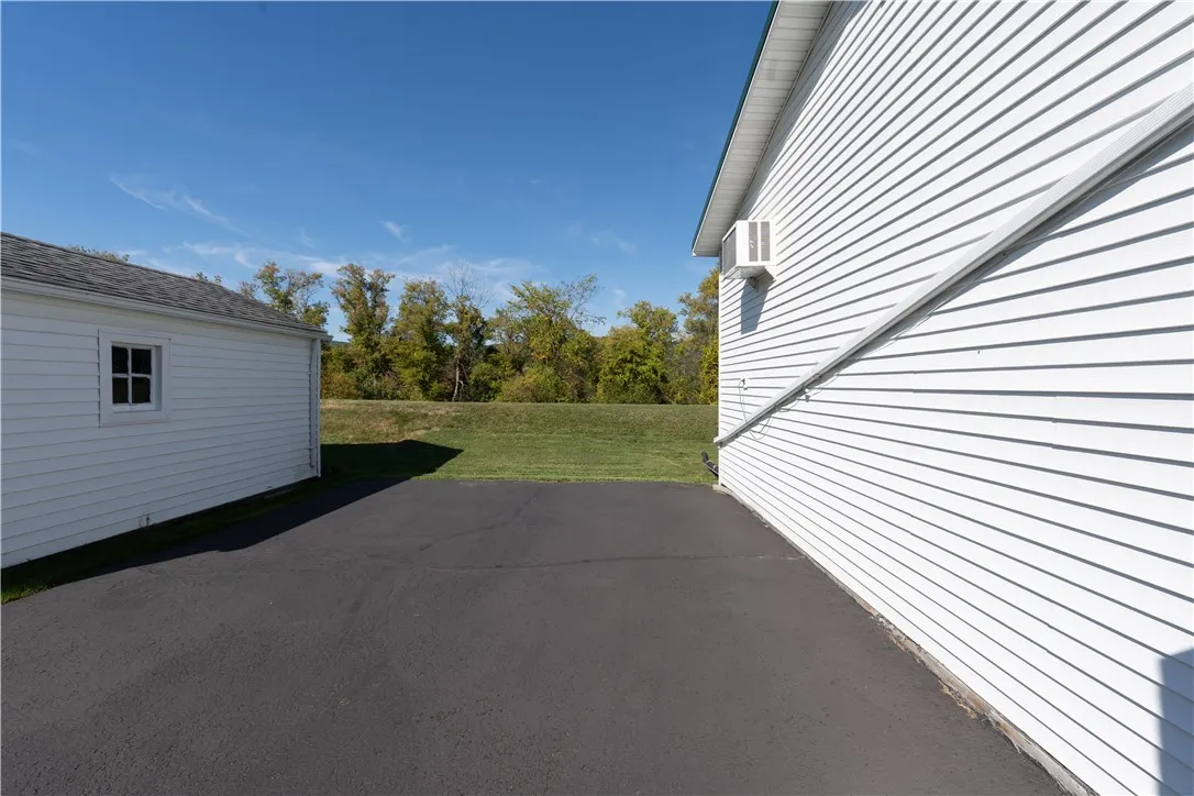 340 Cleveland Avenue, Hornellsville, New York 1484, Hornellsville, New York 14843, 9 Rooms Rooms,Commercial Sale,For Sale,340 Cleveland Avenue, Hornellsville, New York 1484,0,R1648009