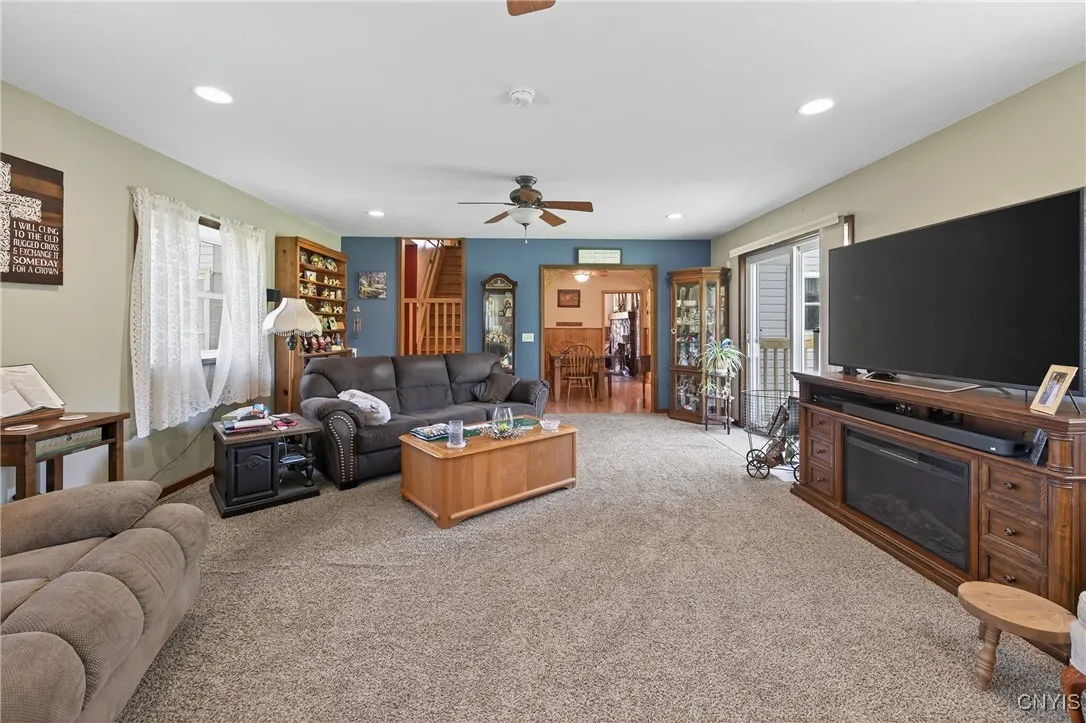 7616 Brown Road, Wolcott, New York 14590, Wolcott, New York 14590, 5 Bedrooms Bedrooms, 9 Rooms Rooms,2 BathroomsBathrooms,Residential,For Sale,7616 Brown Road, Wolcott, New York 14590,0,S1647916